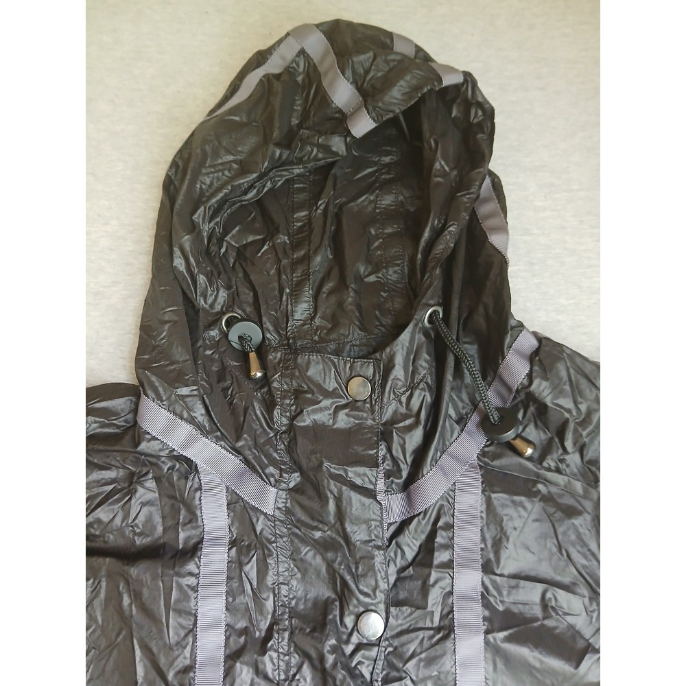 Hunger Games Arena Jacket Small NECA Rain Hooded Outdoor Hiking Travel Katniss - Picture 5 of 14